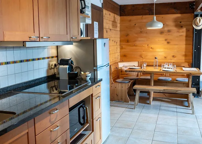 1bdr 4p With Balcony And Parking- Apartmán *